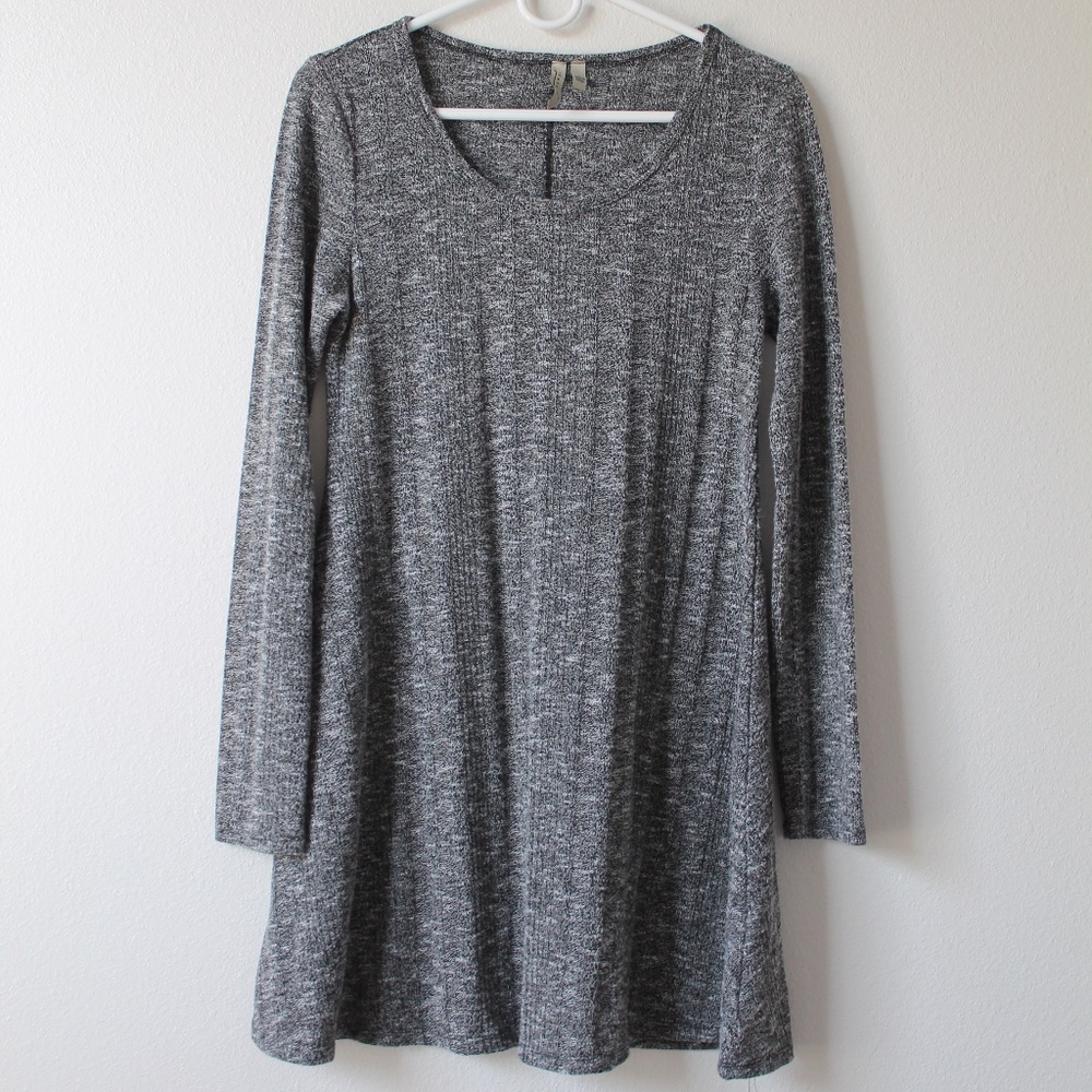 DRESS BUNDLE ✨ Grey Knee-Length Dress